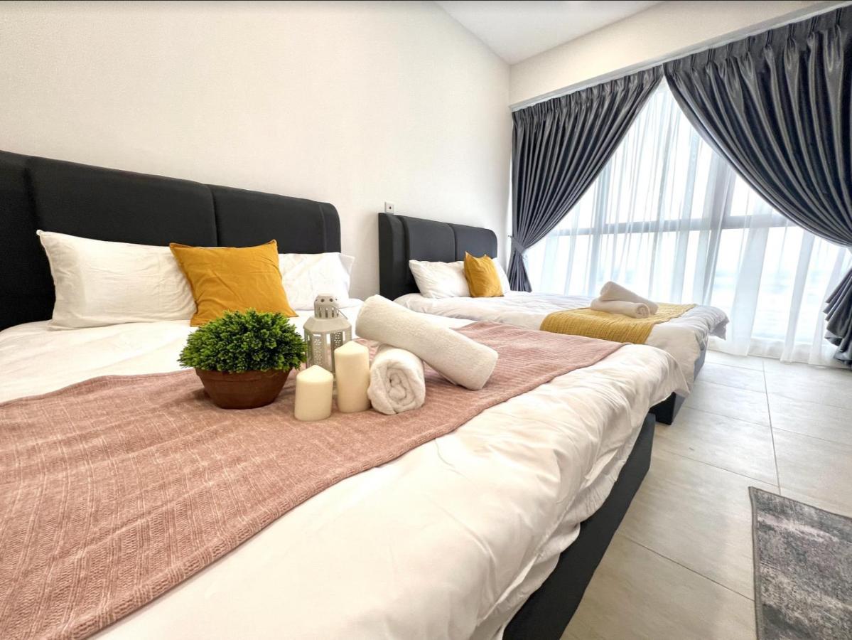 Free Parking # 2 Bed Family Bellsuite - Sepang Klia Kota Warisan Екстериор снимка